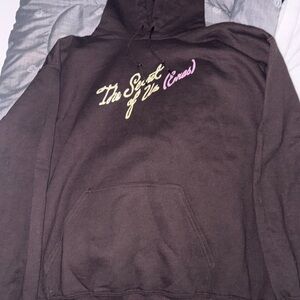 Gracie Abrams L brown hoodie